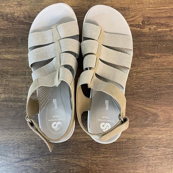Clarks Size 9W Comfort Wedge Sandals Beige Elastic Slingback Walking Shoes - Picture 4 of 7